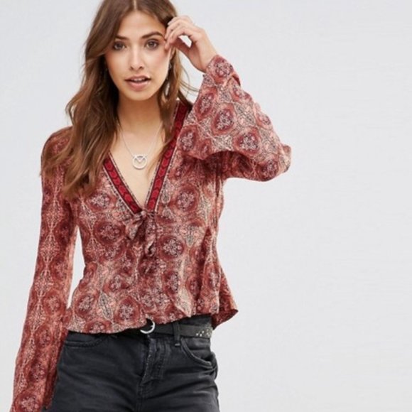 Bell Sleeve Time Of Your Life Boho Tie Front Top - Picture 2 of 8